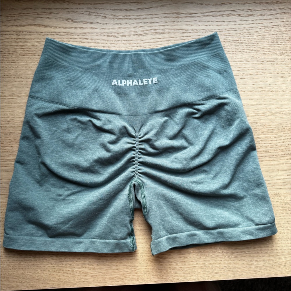 Alphalete Amplify Shorts